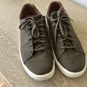 Olukai men’s Lea’ahi Li Husk Size 12 excellent like new condition